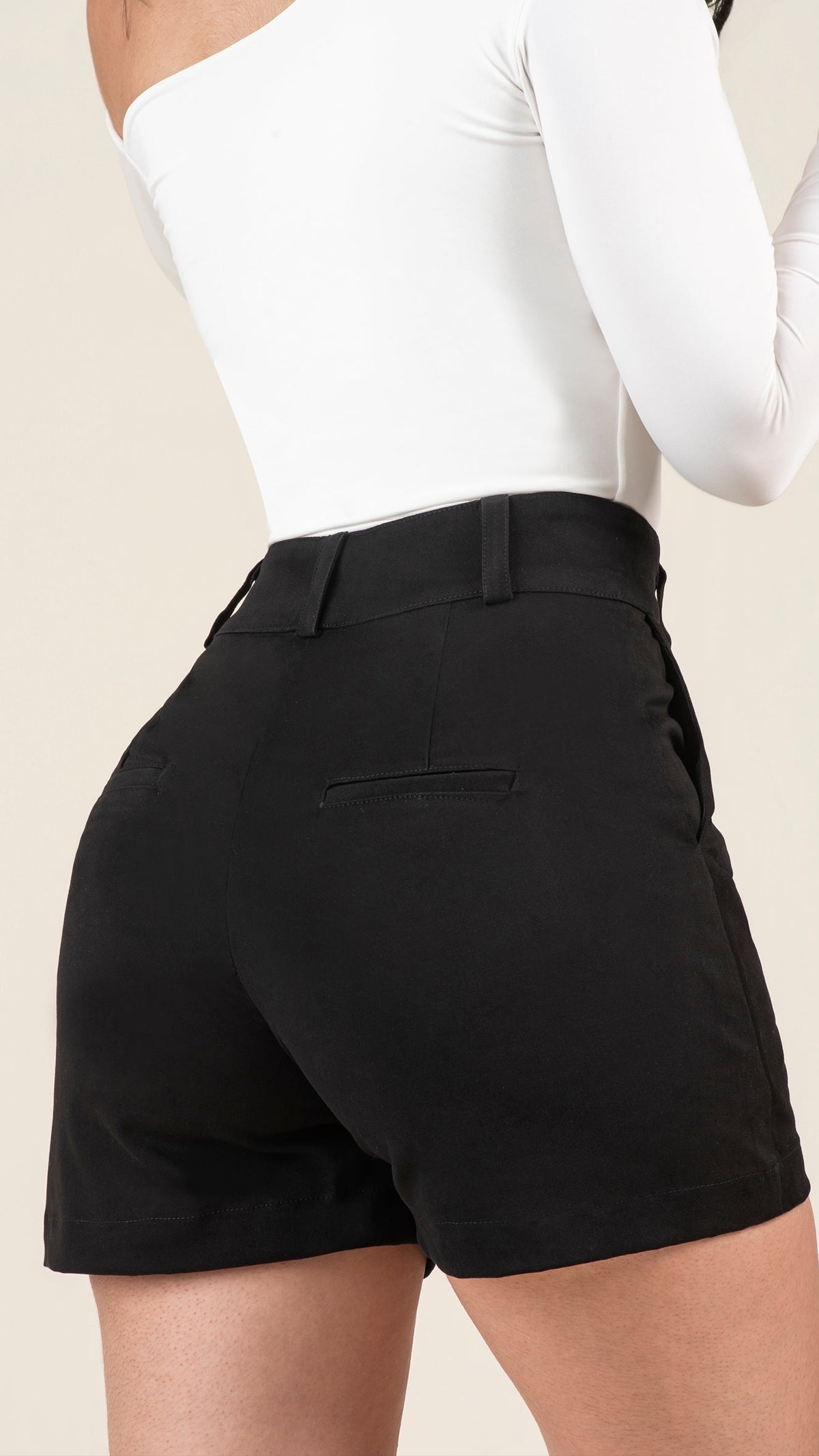 SHORT ROMA