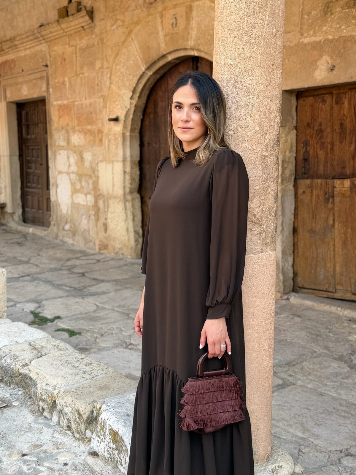 Vestido de gasa lisa marrón | Isabel