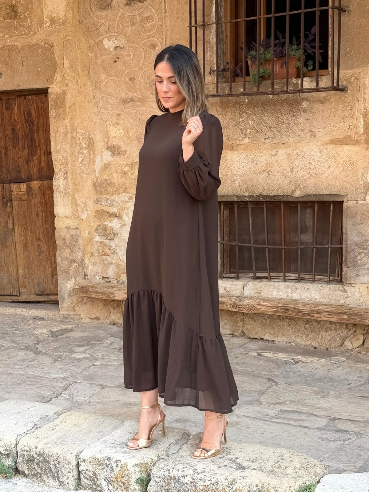 Vestido de gasa lisa marrón | Isabel