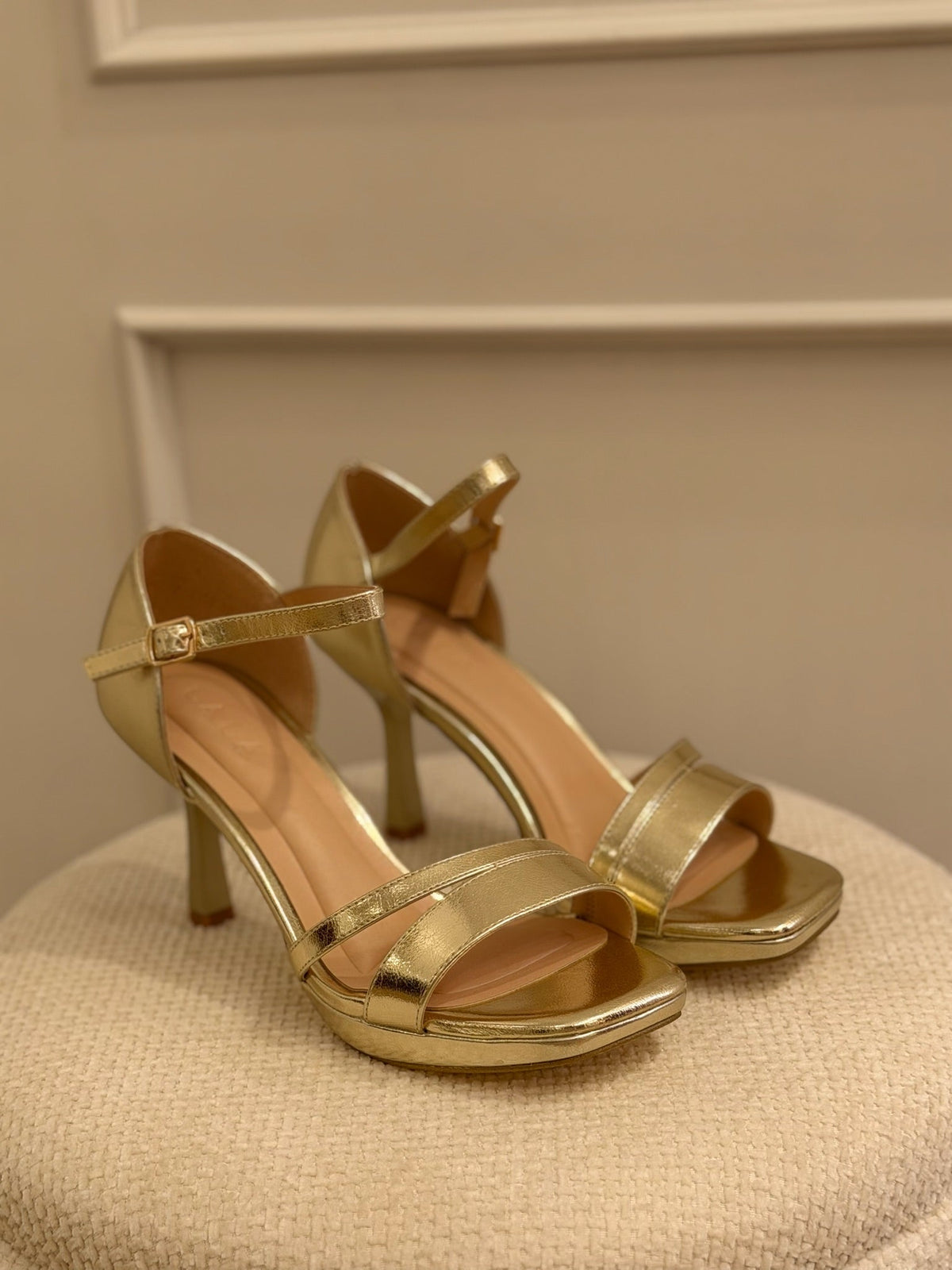Lorena | Sandalia de tacón fino - Dorado