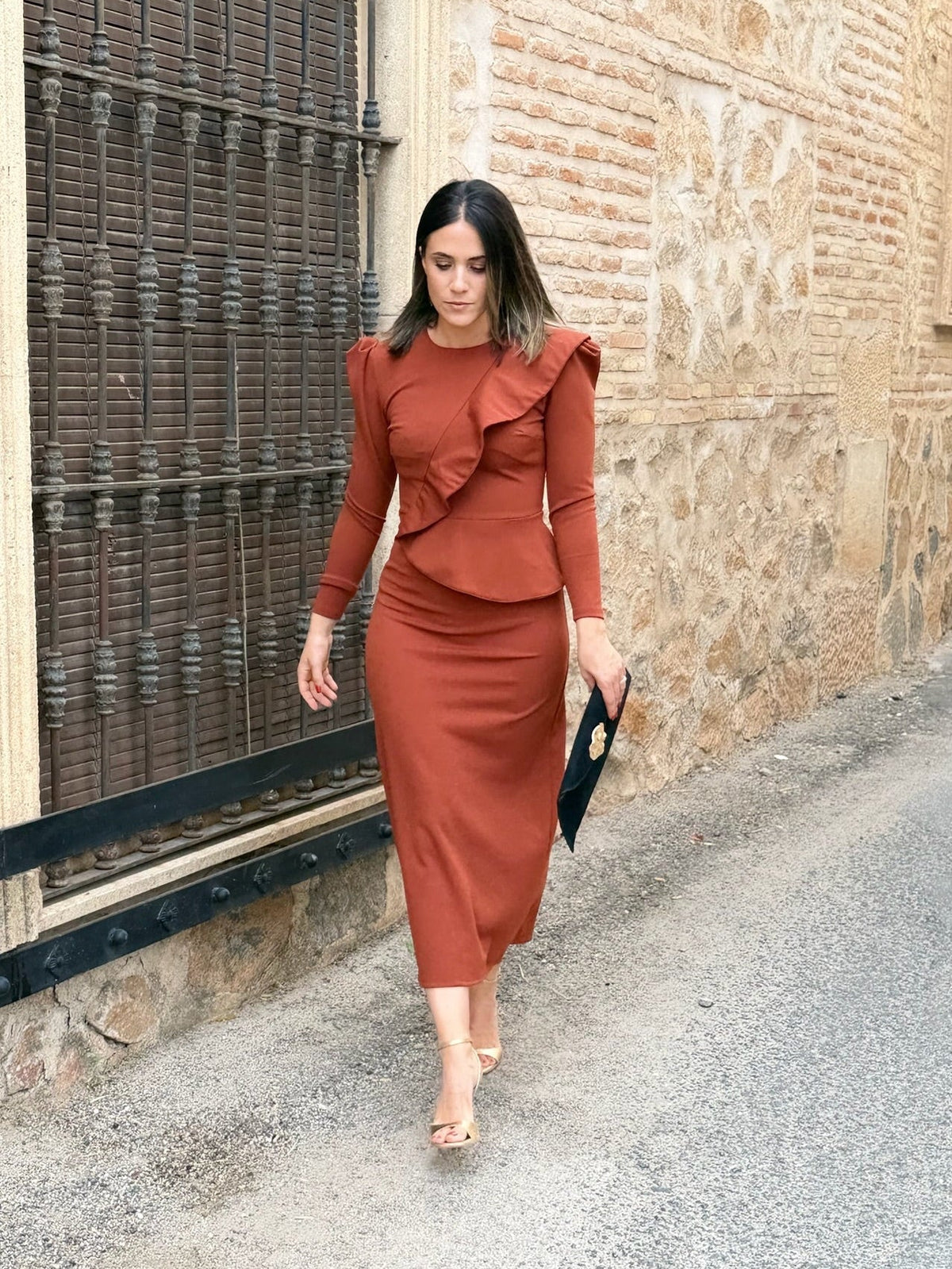 Marta | Vestido midi con volante - Teja