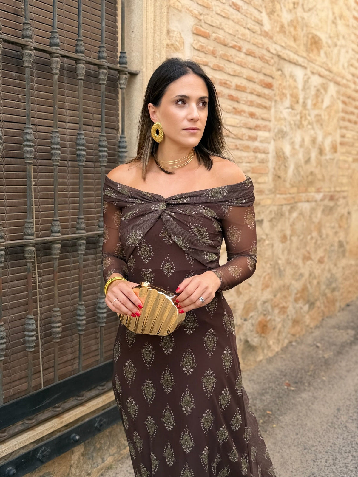 Inés | Vestido de tul con escote bardot - Chocolate