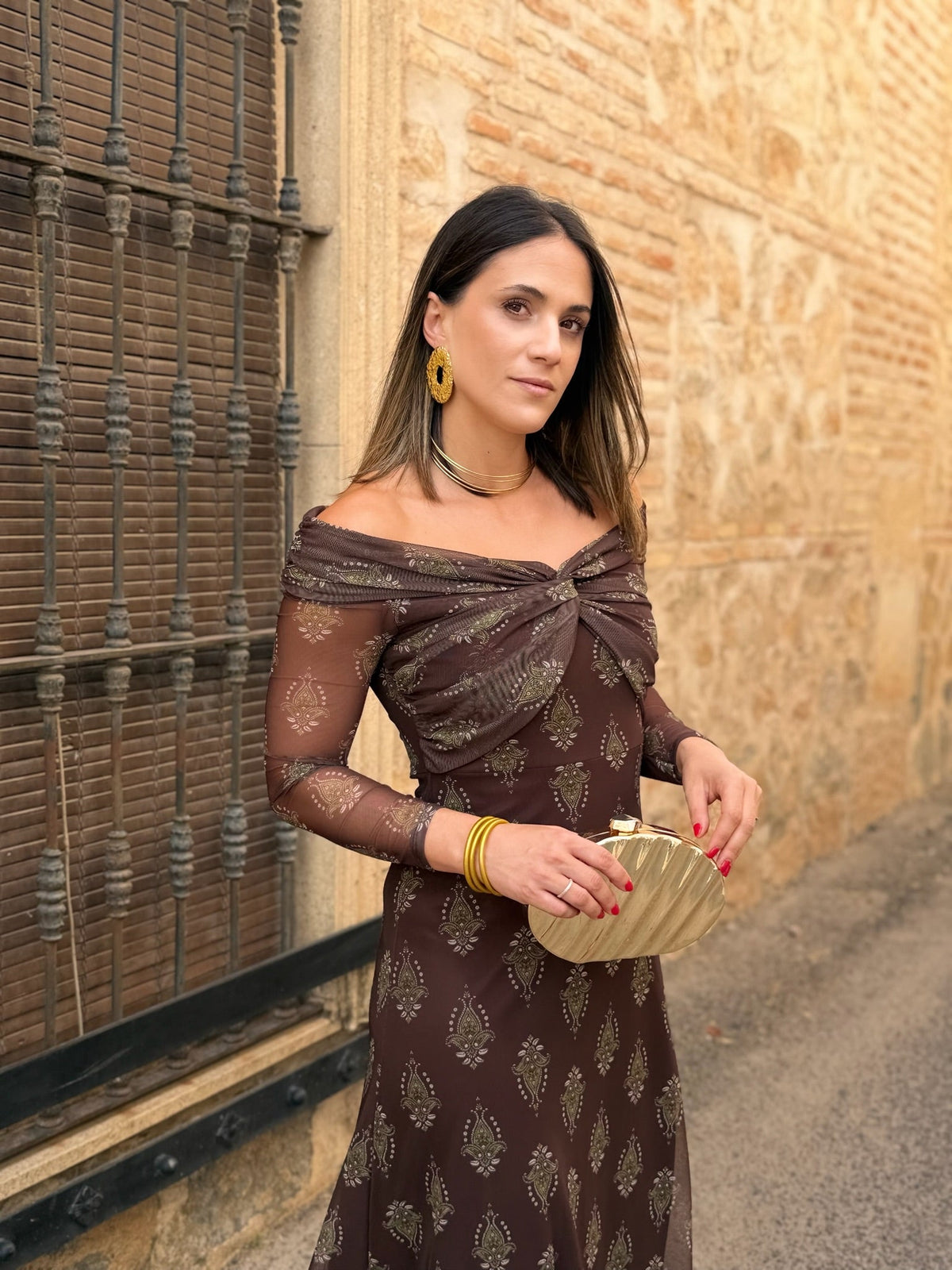 Inés | Vestido de tul con escote bardot - Chocolate