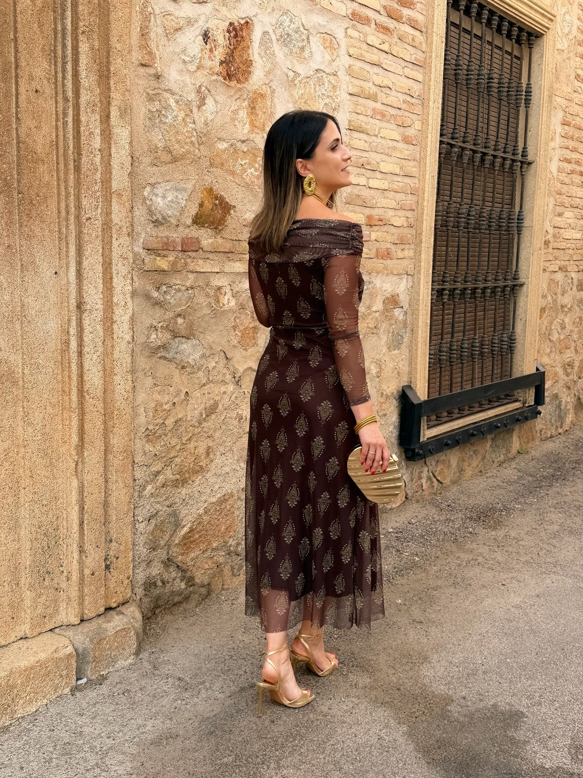 Inés | Vestido de tul con escote bardot - Chocolate