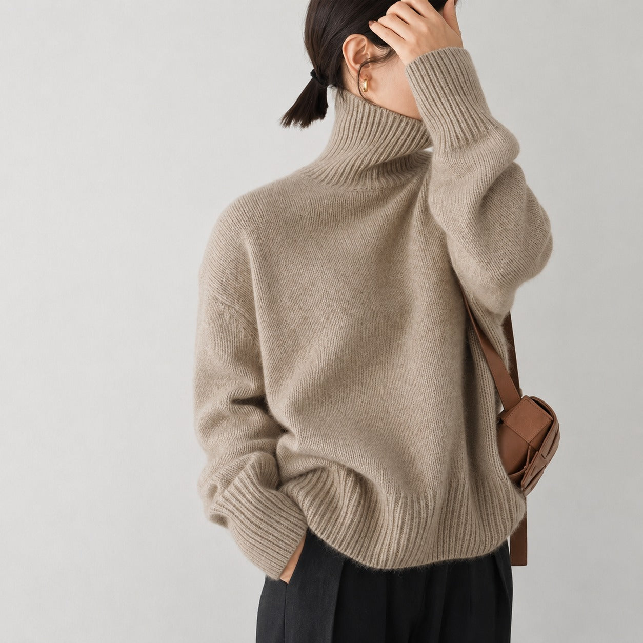 Lea - Jersey de cuello alto amplio para mujer